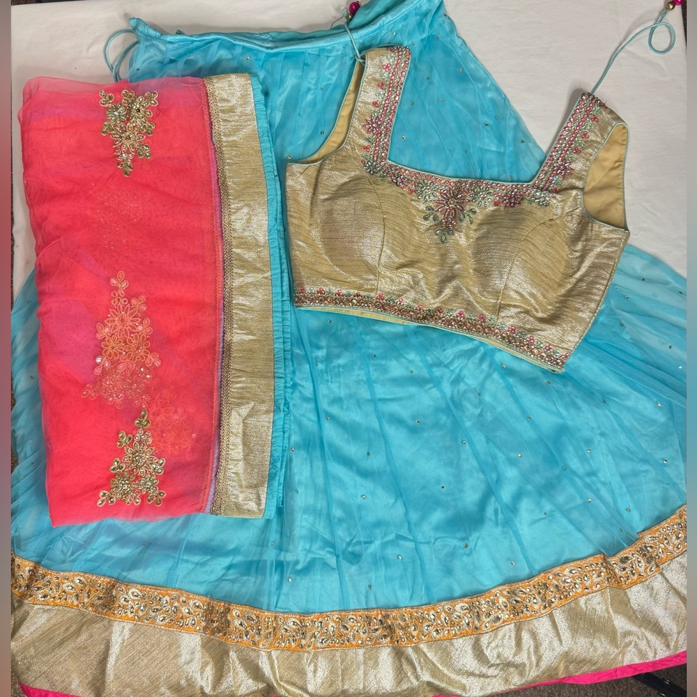 Indian Blue\Pink Outfit